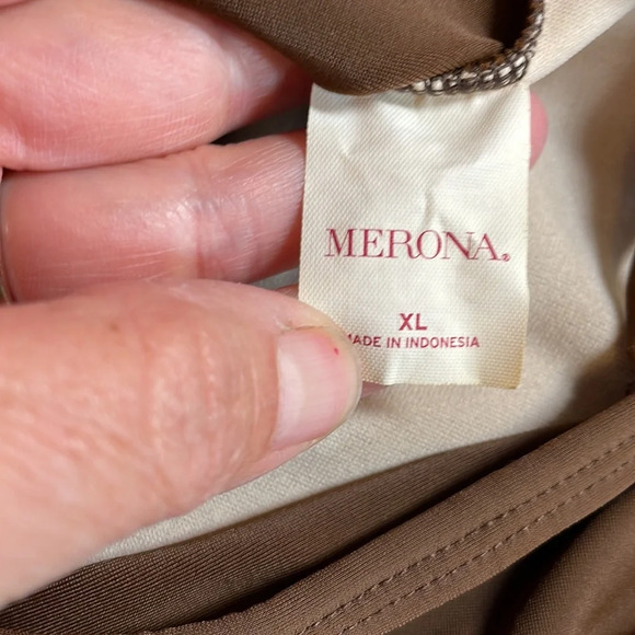 Merona swimsuit XL with tummy control - Picture 5 of 9
